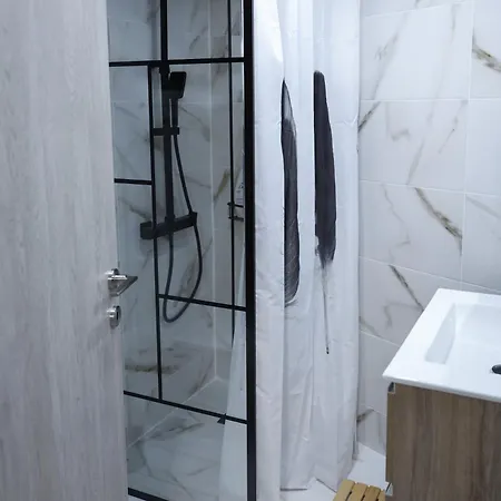 Apartman Chic & Comfort Homes In # 2