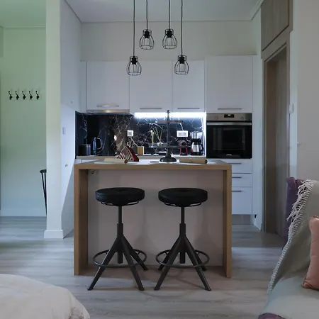 Chic & Comfort Homes In # 2 Apartment